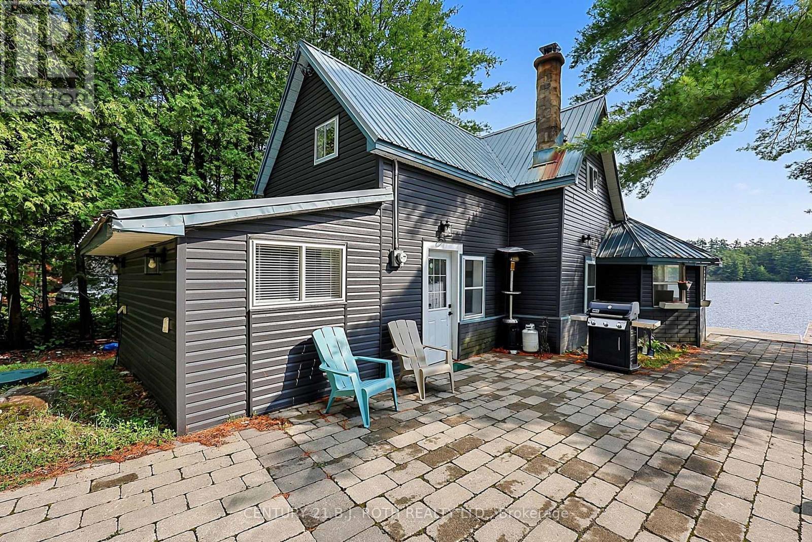 1100 HEWITT STREET - 15
