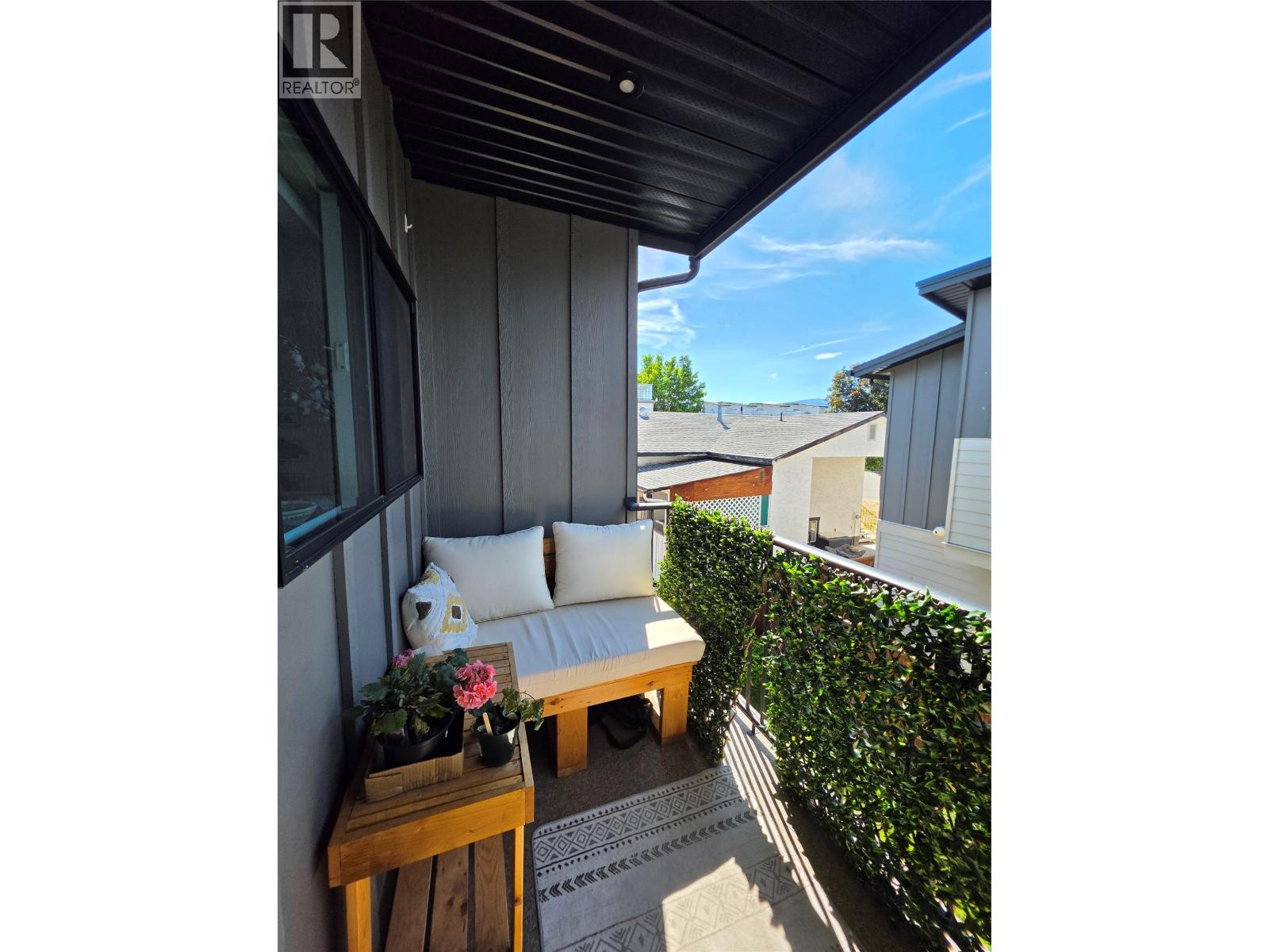 #2 726 Coopland Crescent - 6