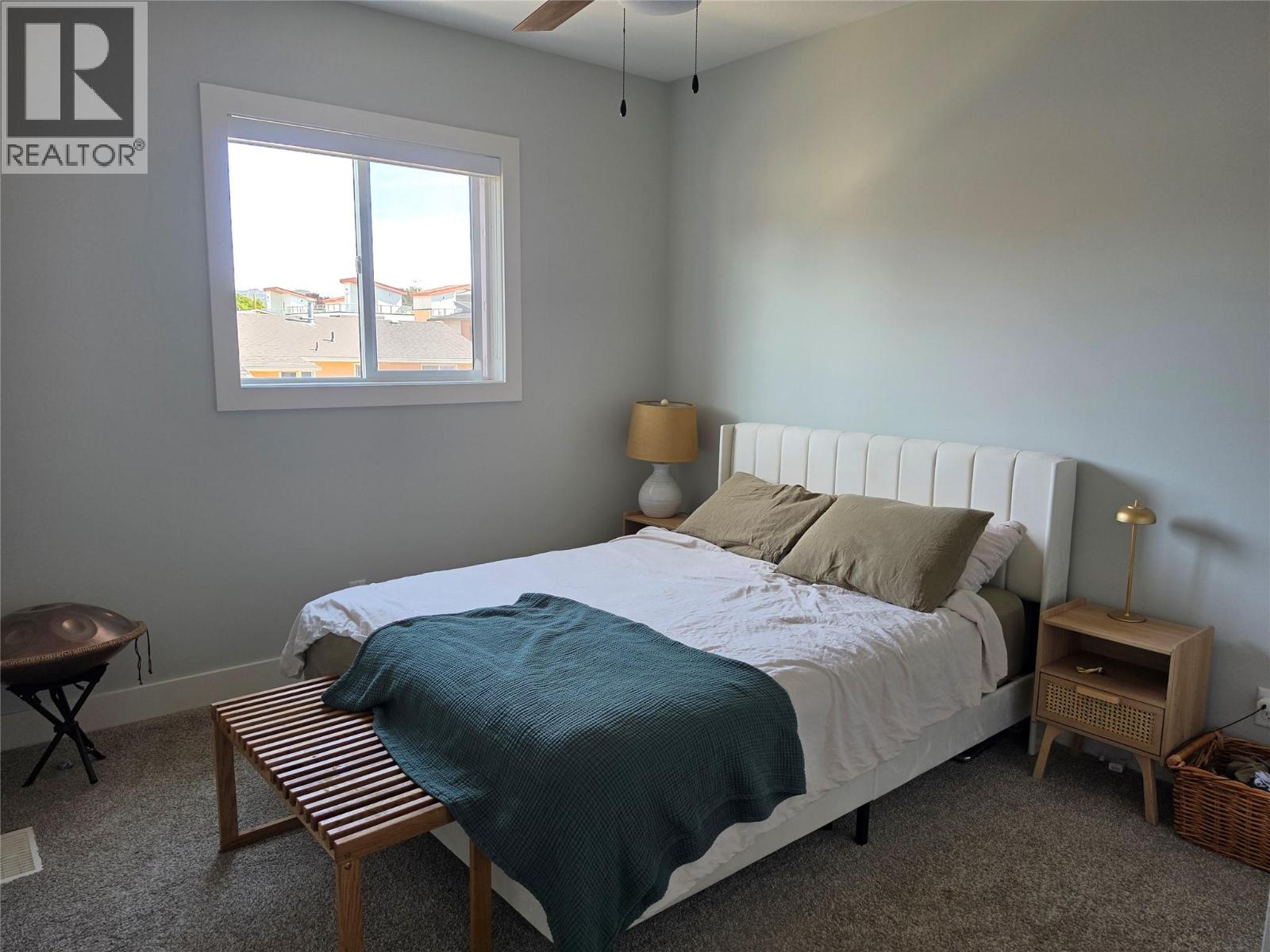 #2 726 Coopland Crescent - 5