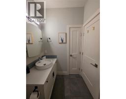 726 Coopland Crescent Unit# 2, Kelowna, BC V1Y2V1 Photo 13