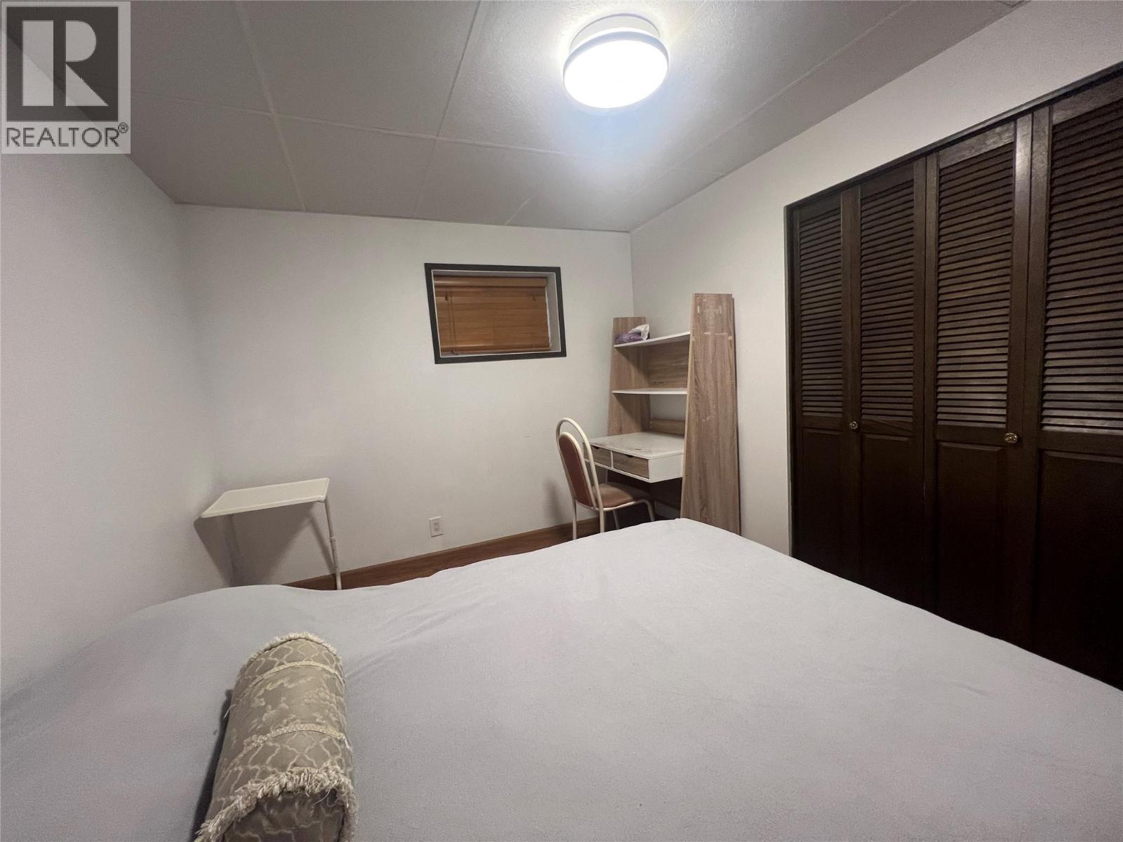 808 96 Avenue - Image 32