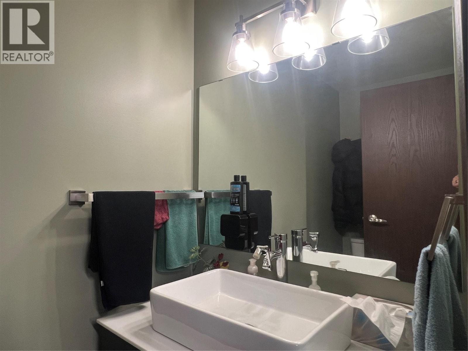 808 96 Avenue - Image 46