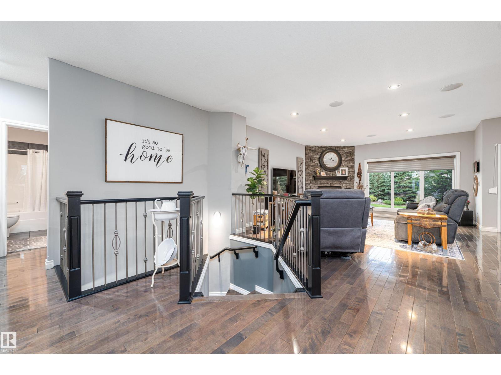 156 GREENFIELD WY - 10