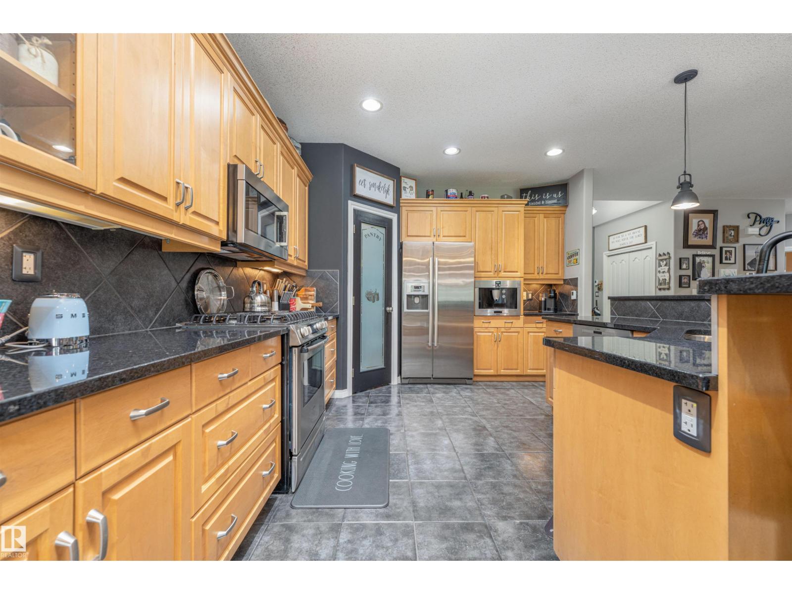 156 GREENFIELD WY - 12