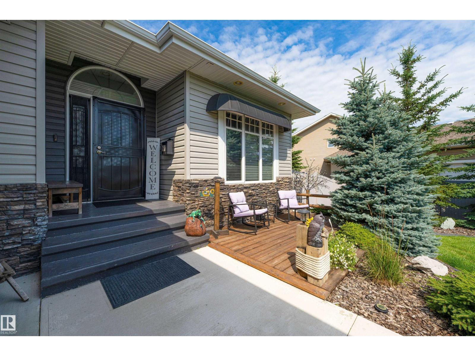 156 GREENFIELD WY - 3
