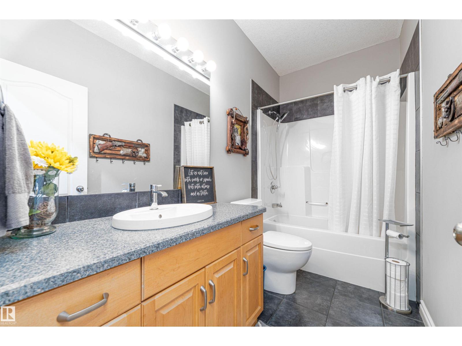 156 GREENFIELD WY - Image 30