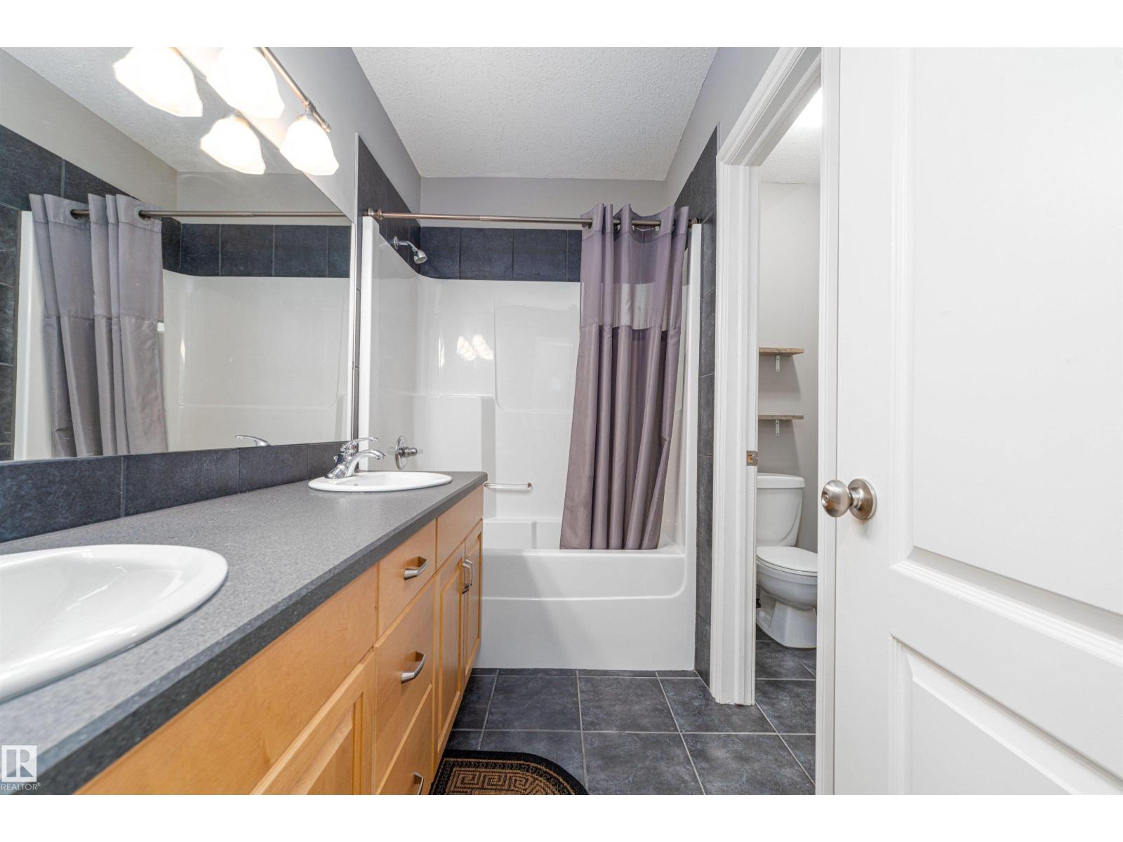 156 GREENFIELD WY - 40