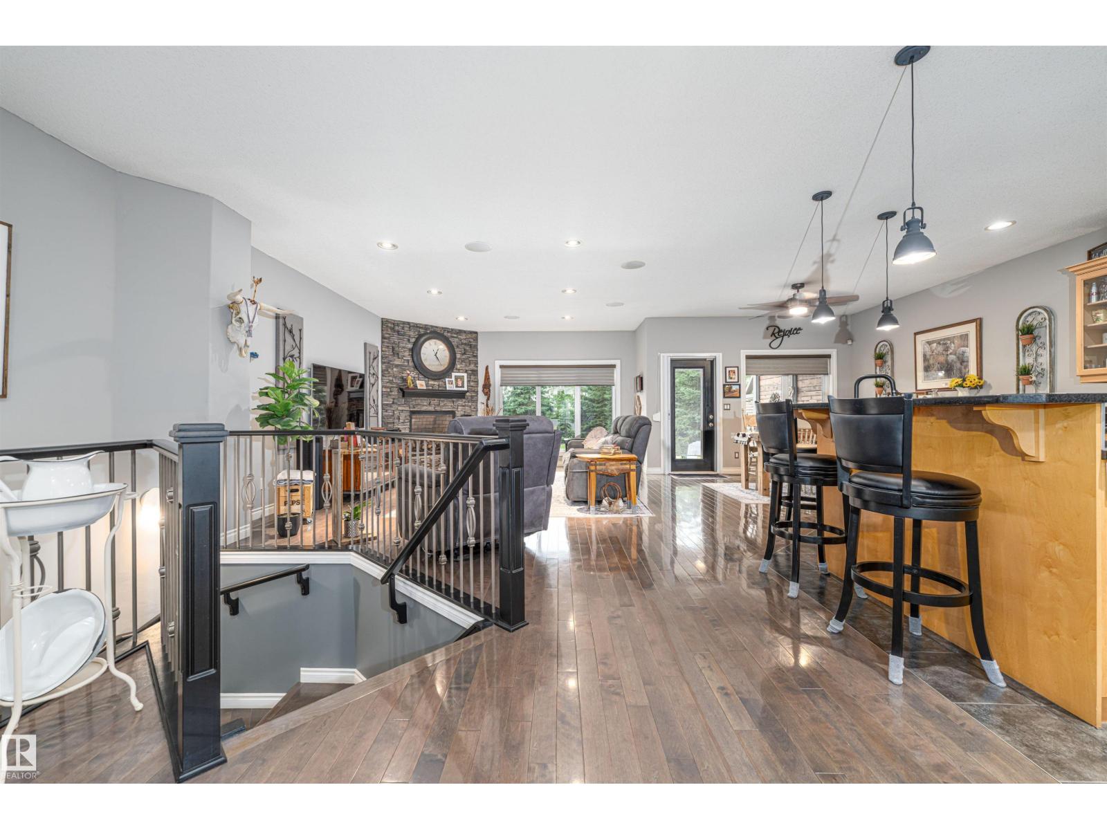 156 GREENFIELD WY - Image 9