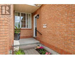 6 FOLISON STREET — photo 2