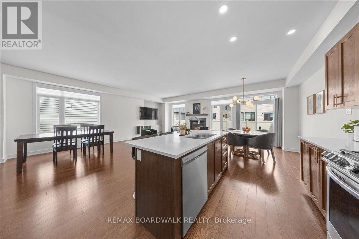 1027 HYDRANGEA AVENUE - 26