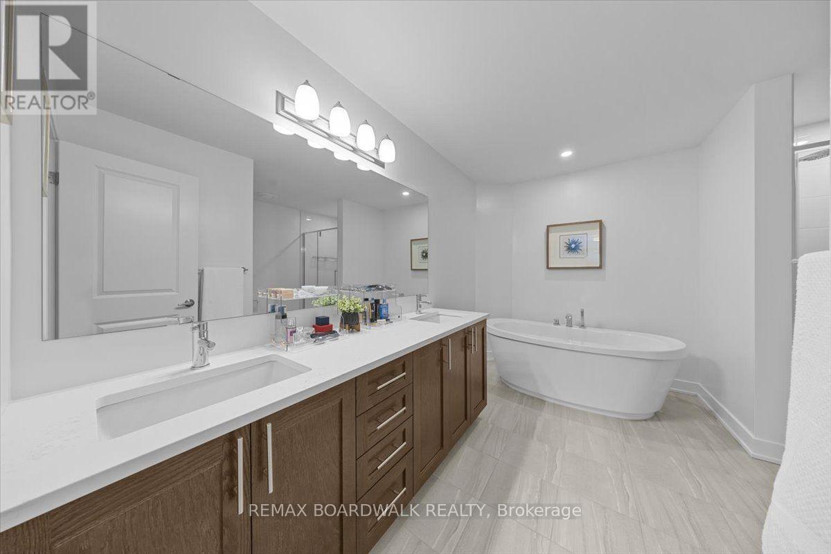1027 HYDRANGEA AVENUE - Image 33