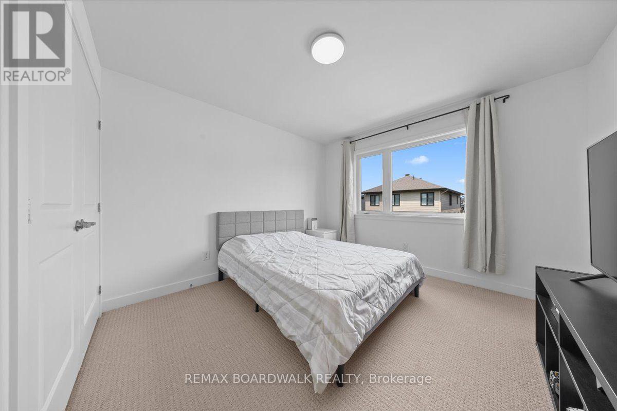 1027 HYDRANGEA AVENUE - Image 38