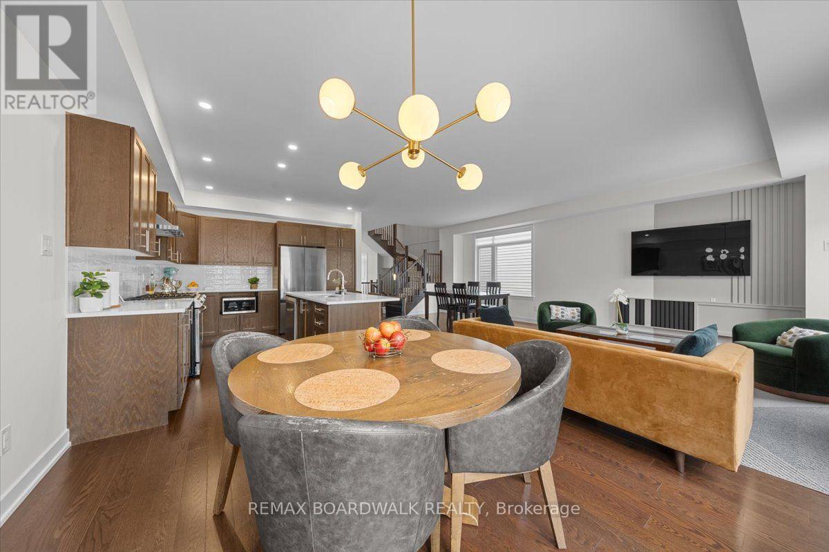 1027 HYDRANGEA AVENUE - 6