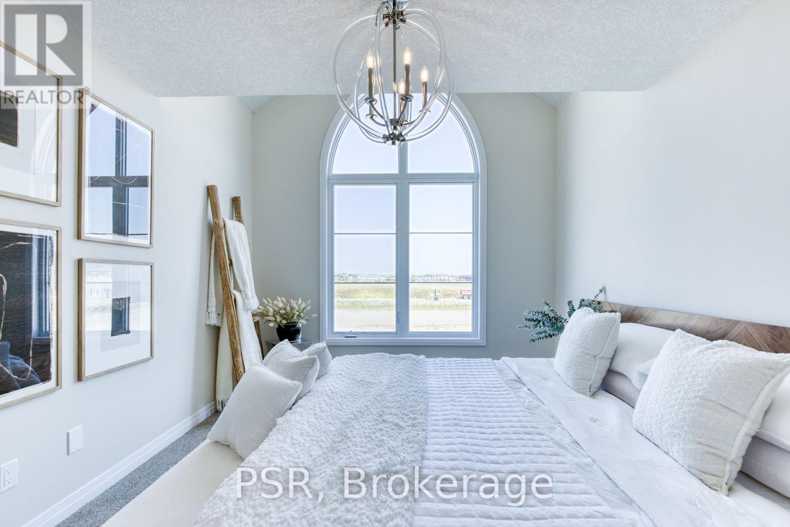 93 RIVERGREEN CRESCENT - 19