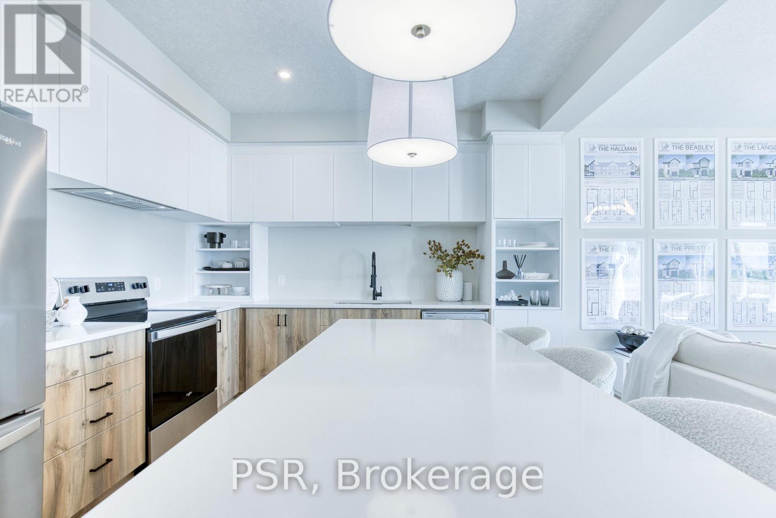 93 RIVERGREEN CRESCENT - 2