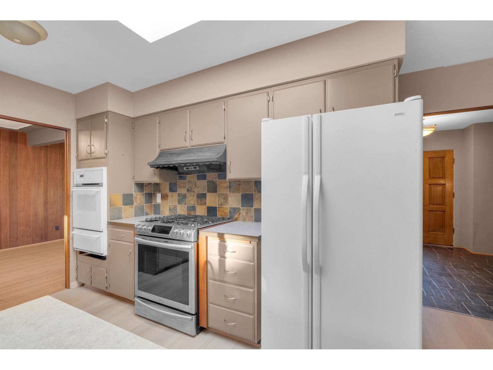 7 Bed, 5 Bath House for Sale in Chilliwack – 9725 JUNIPER STREET, Chilliwack Proper East – MLS# R3150916 - Image 50