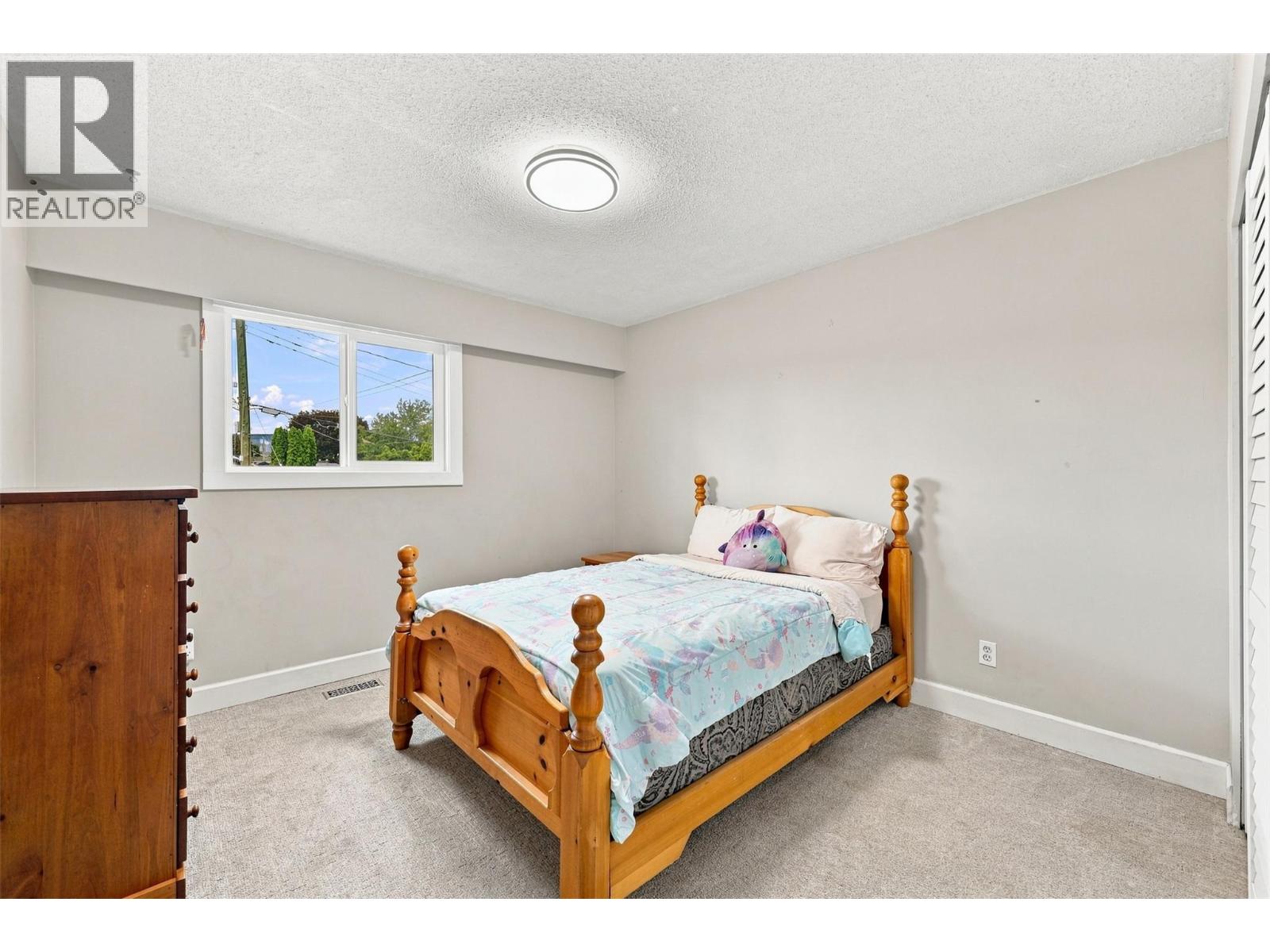 364 Collingwood Drive - 32