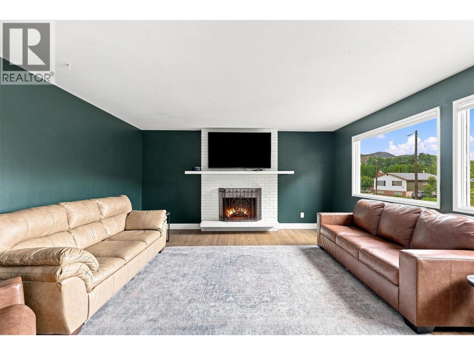 364 Collingwood Drive - 8