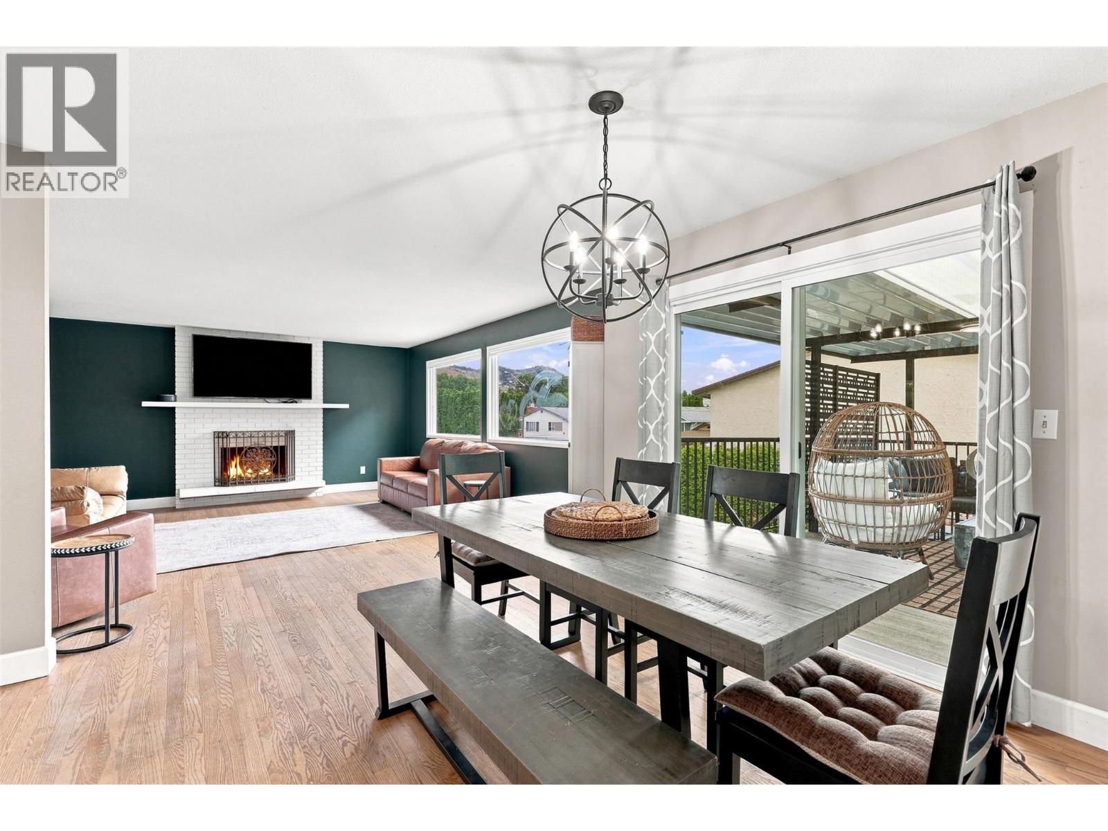 364 Collingwood Drive - 6