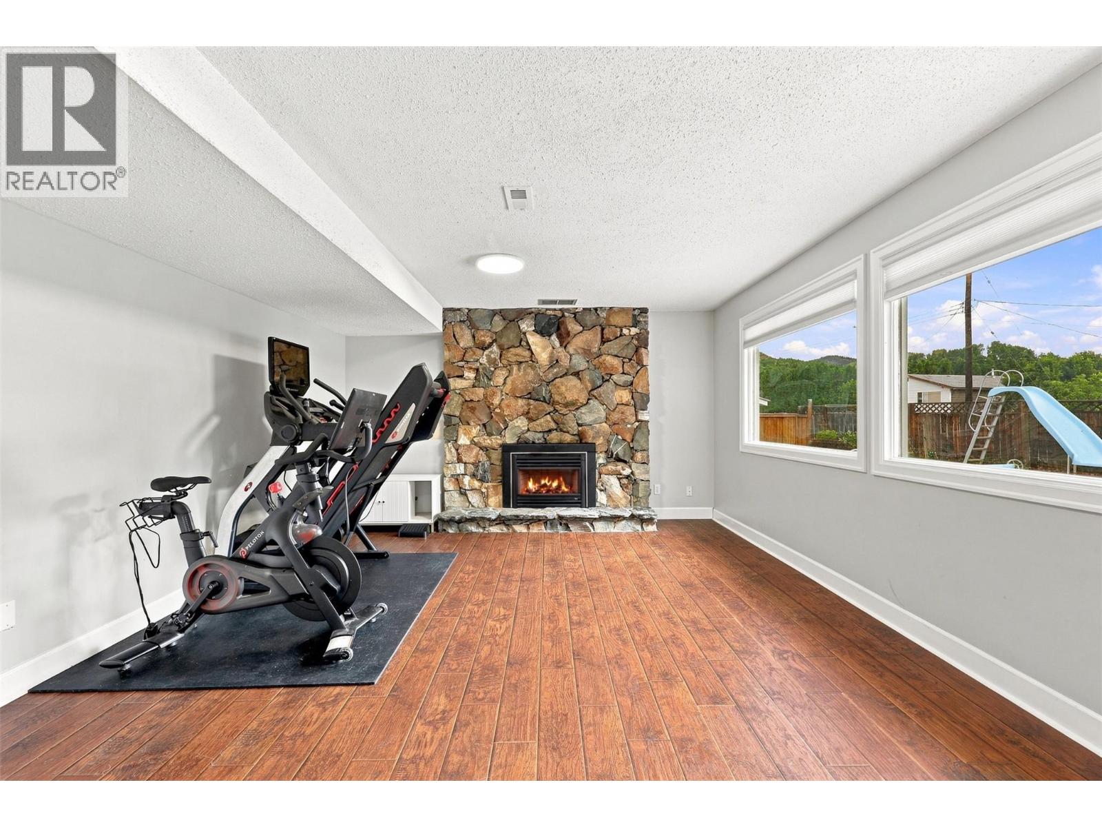364 Collingwood Drive - 39