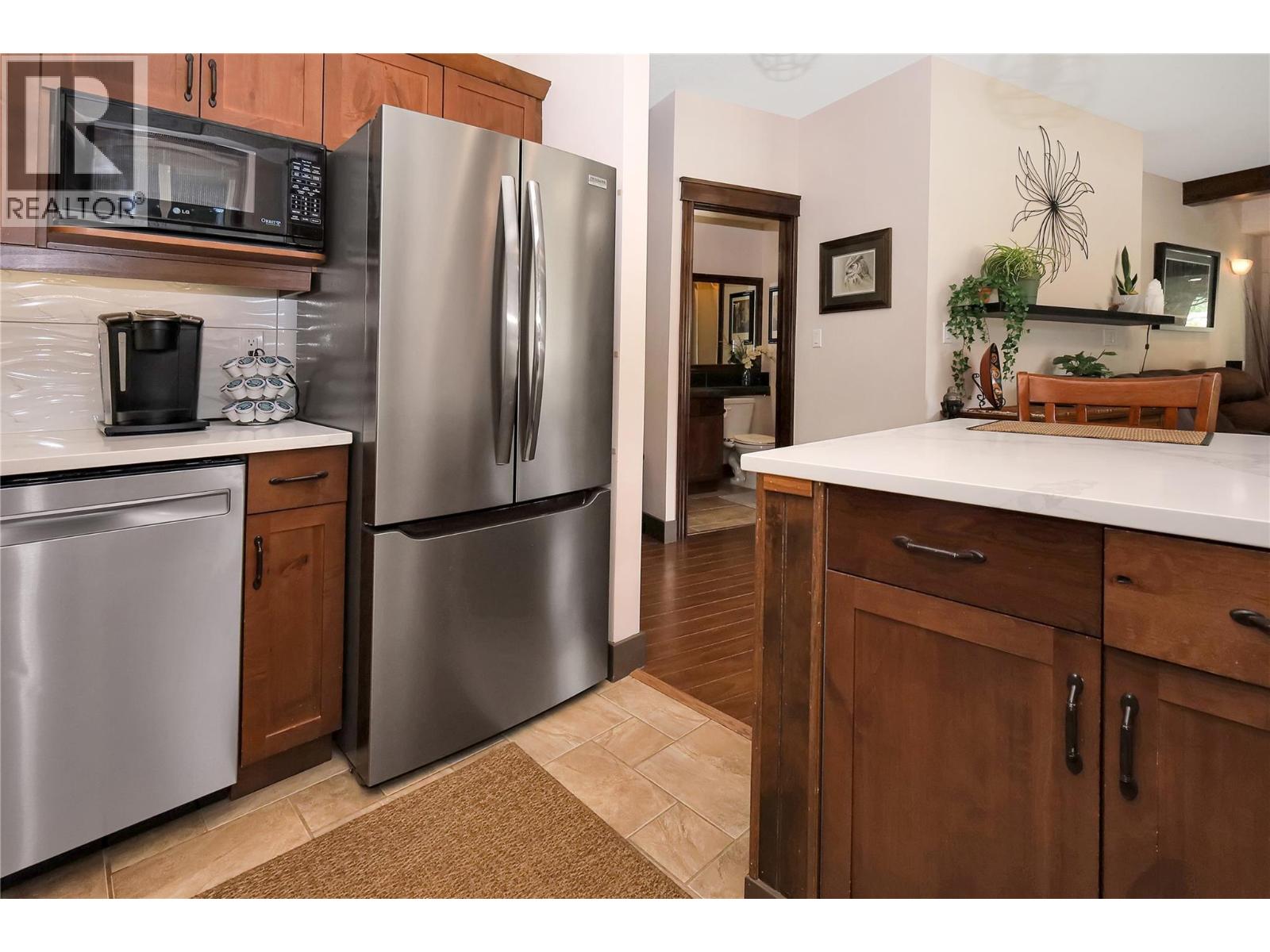 #1106 7495 COLUMBIA Avenue - 20