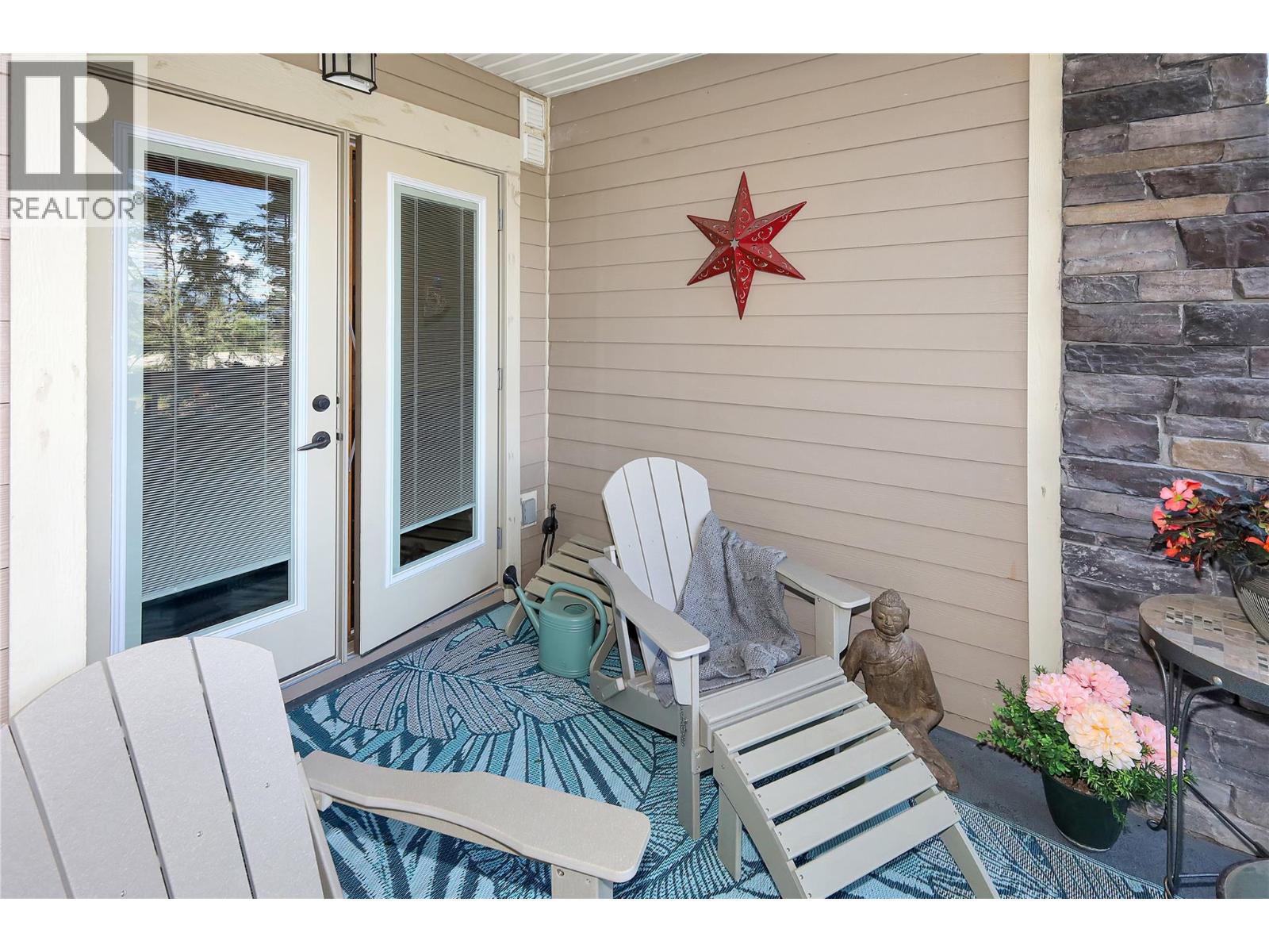 #1106 7495 COLUMBIA Avenue - 33