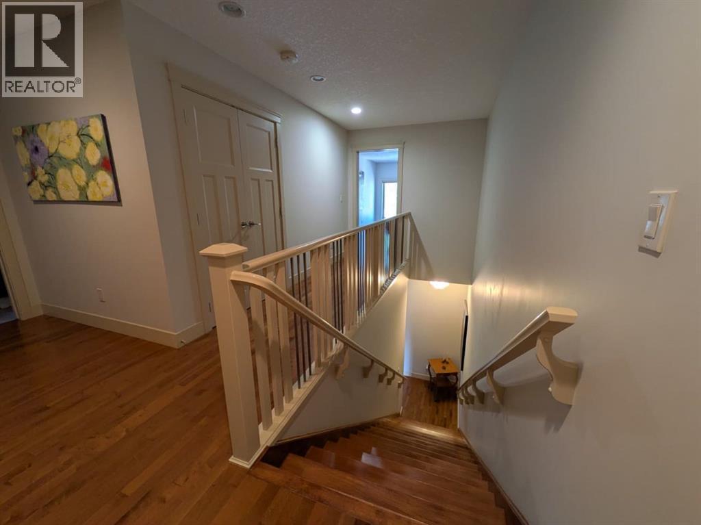 2104 23 Avenue NW - 15