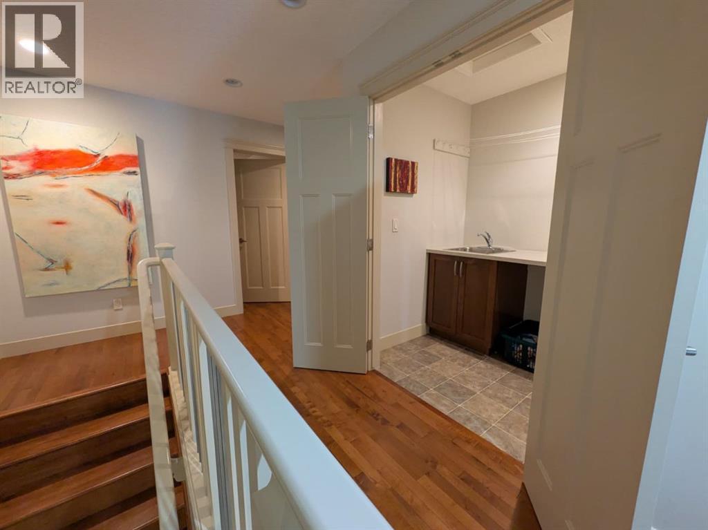 2104 23 Avenue NW - Image 19