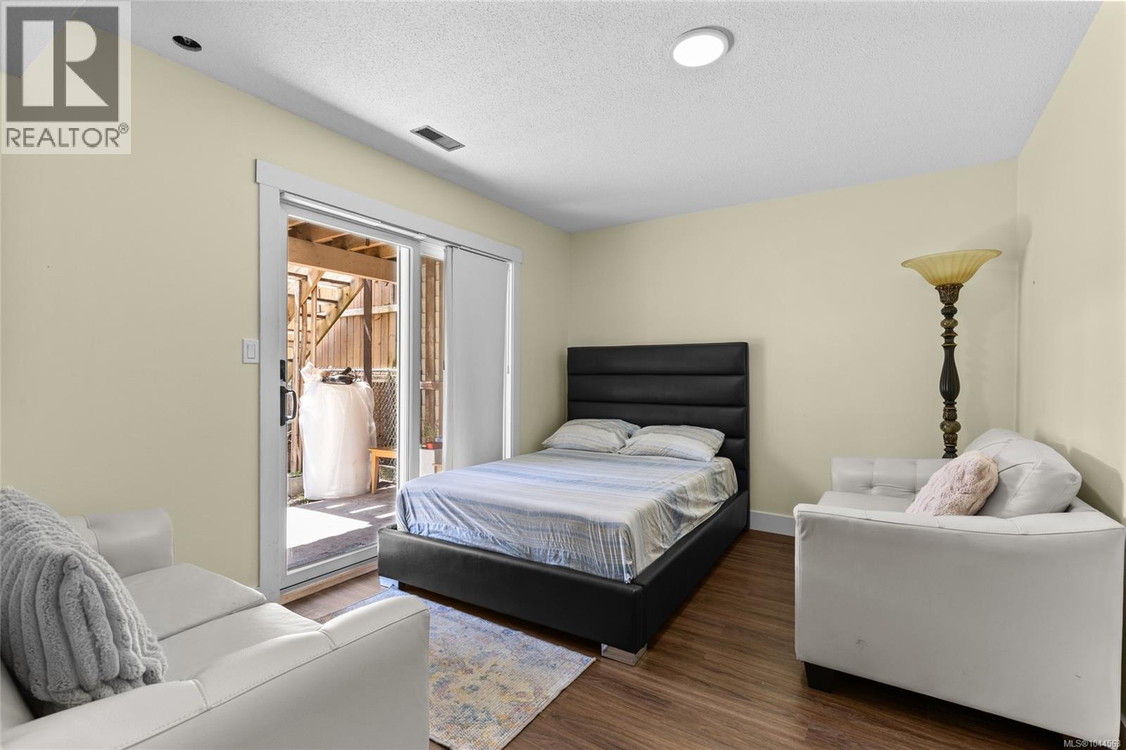 1039 Haslam Ave - 23