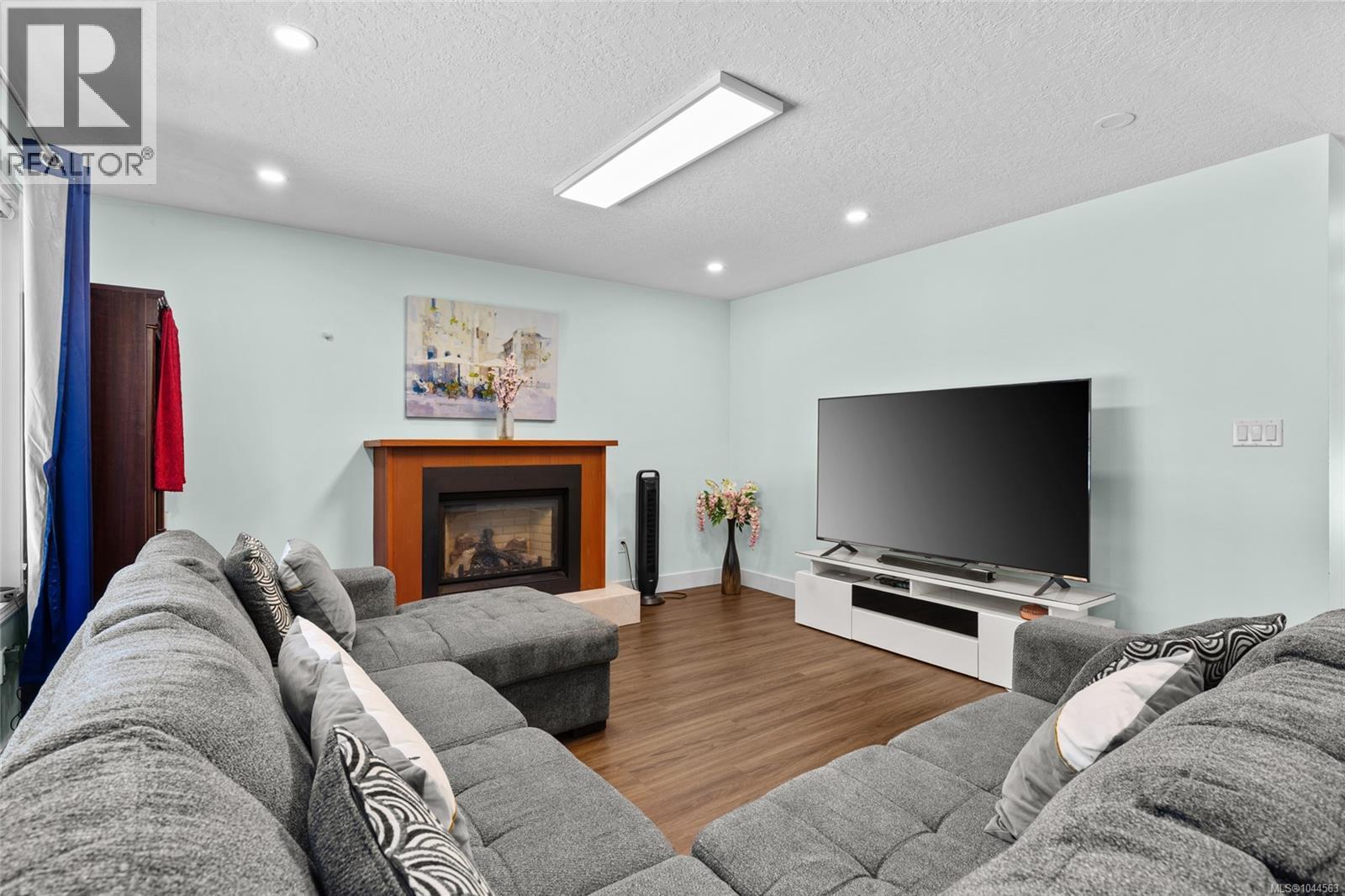 1039 Haslam Ave - Image 6