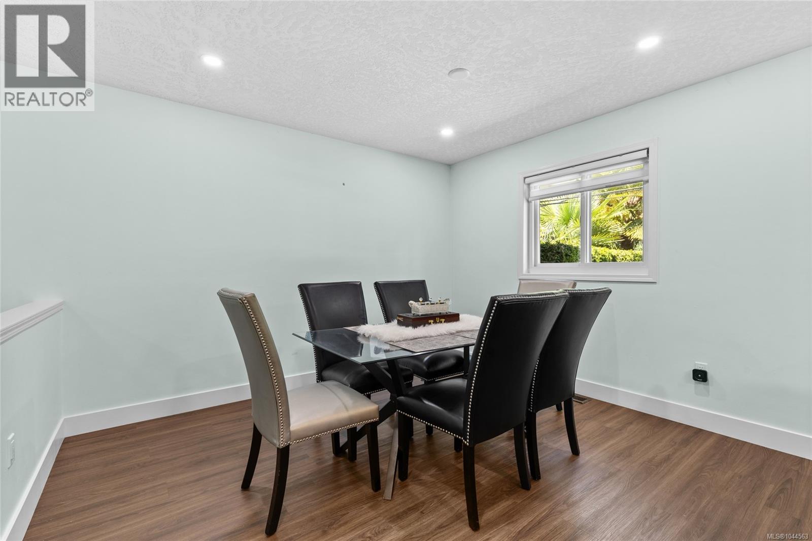 1039 Haslam Ave - 9