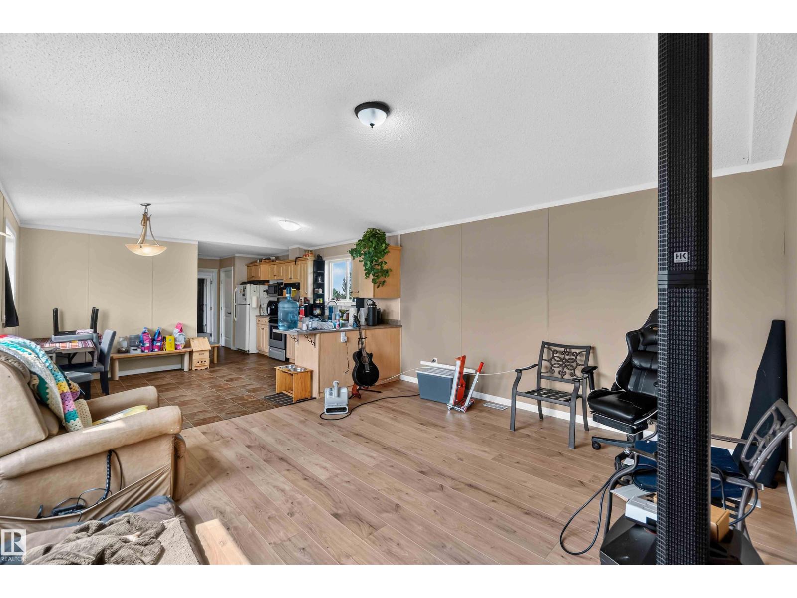 58502 Rng Rd 273 - Image 12