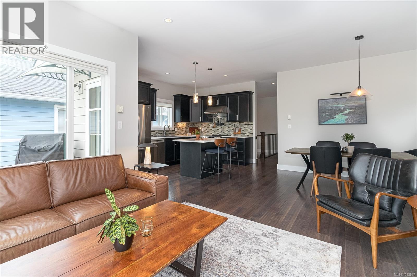 924 Snowdrop Ave - 5