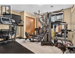 1105 Hochelaga Street W, Moose Jaw, SK S6H2J3 Photo 32