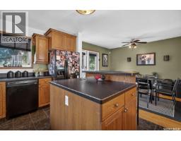 1105 Hochelaga Street W, Moose Jaw, SK S6H2J3 Photo 12