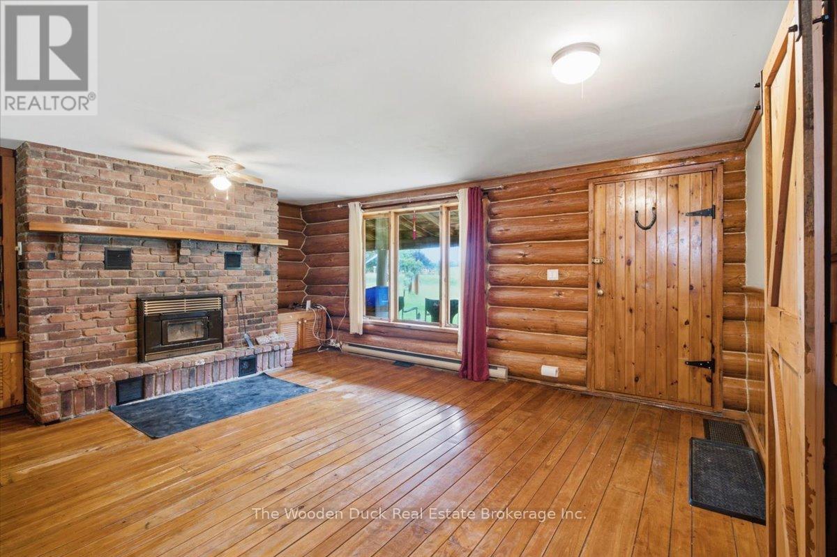 11536 62 HIGHWAY - 10
