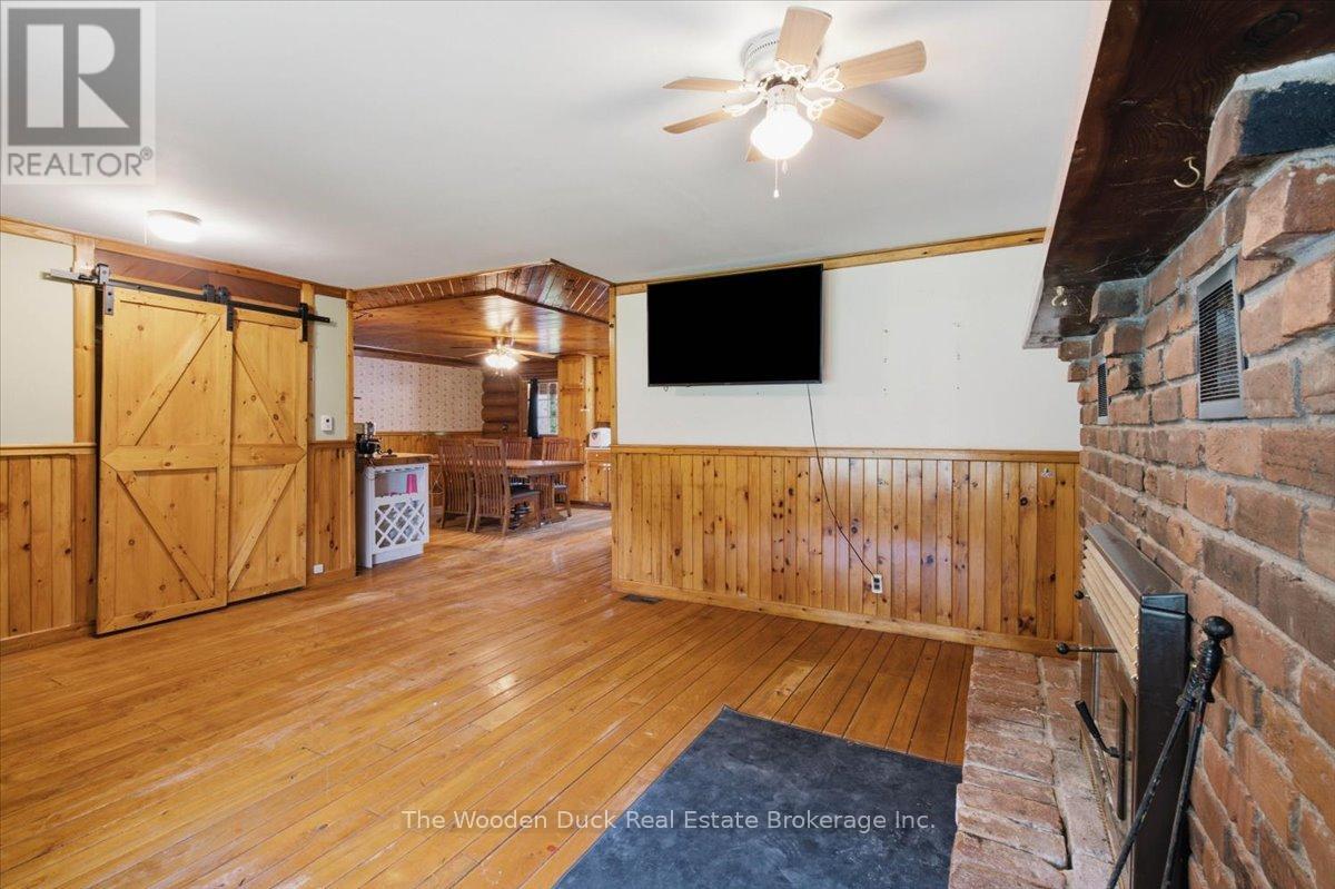 11536 62 HIGHWAY - 7