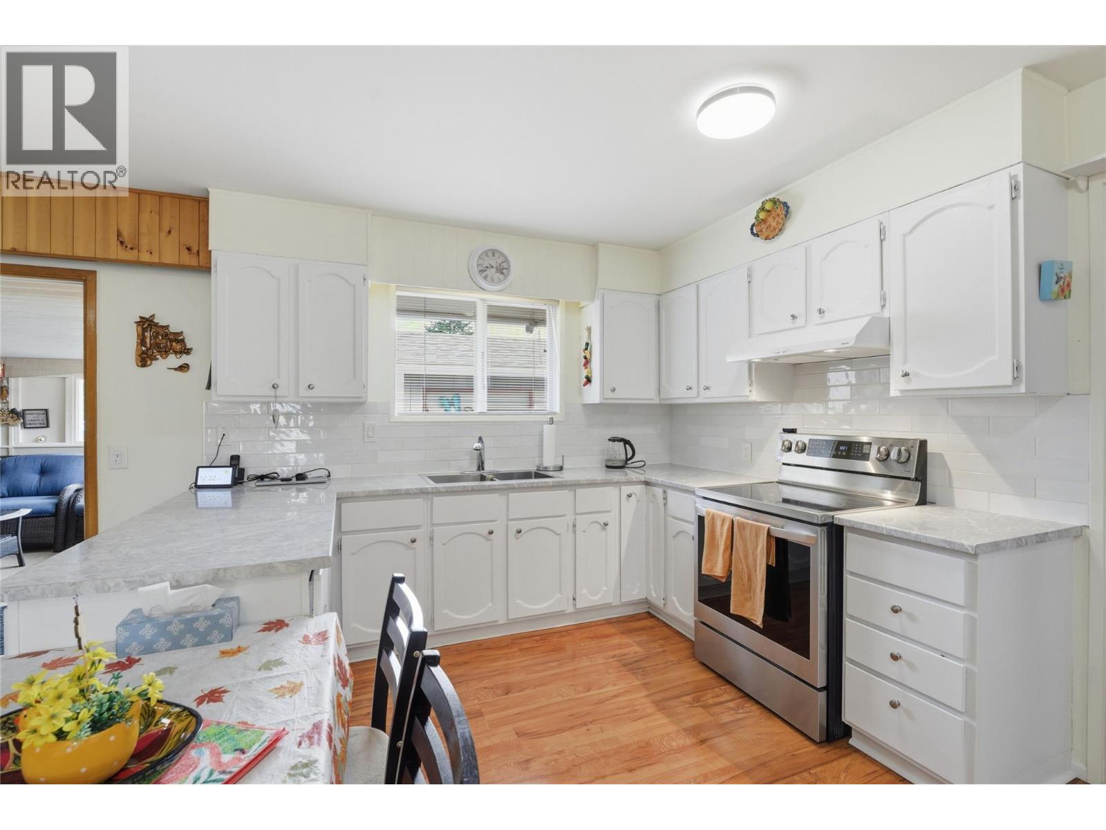 2102 CLAPPERTON Avenue - Image 15