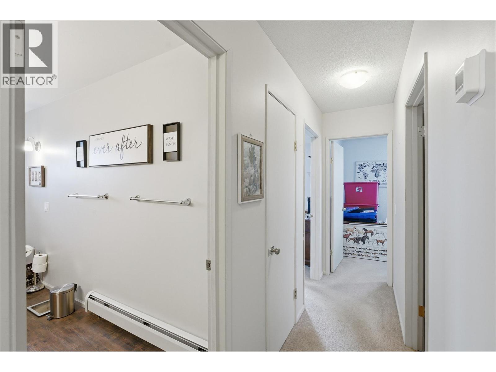 2102 CLAPPERTON Avenue - Image 41