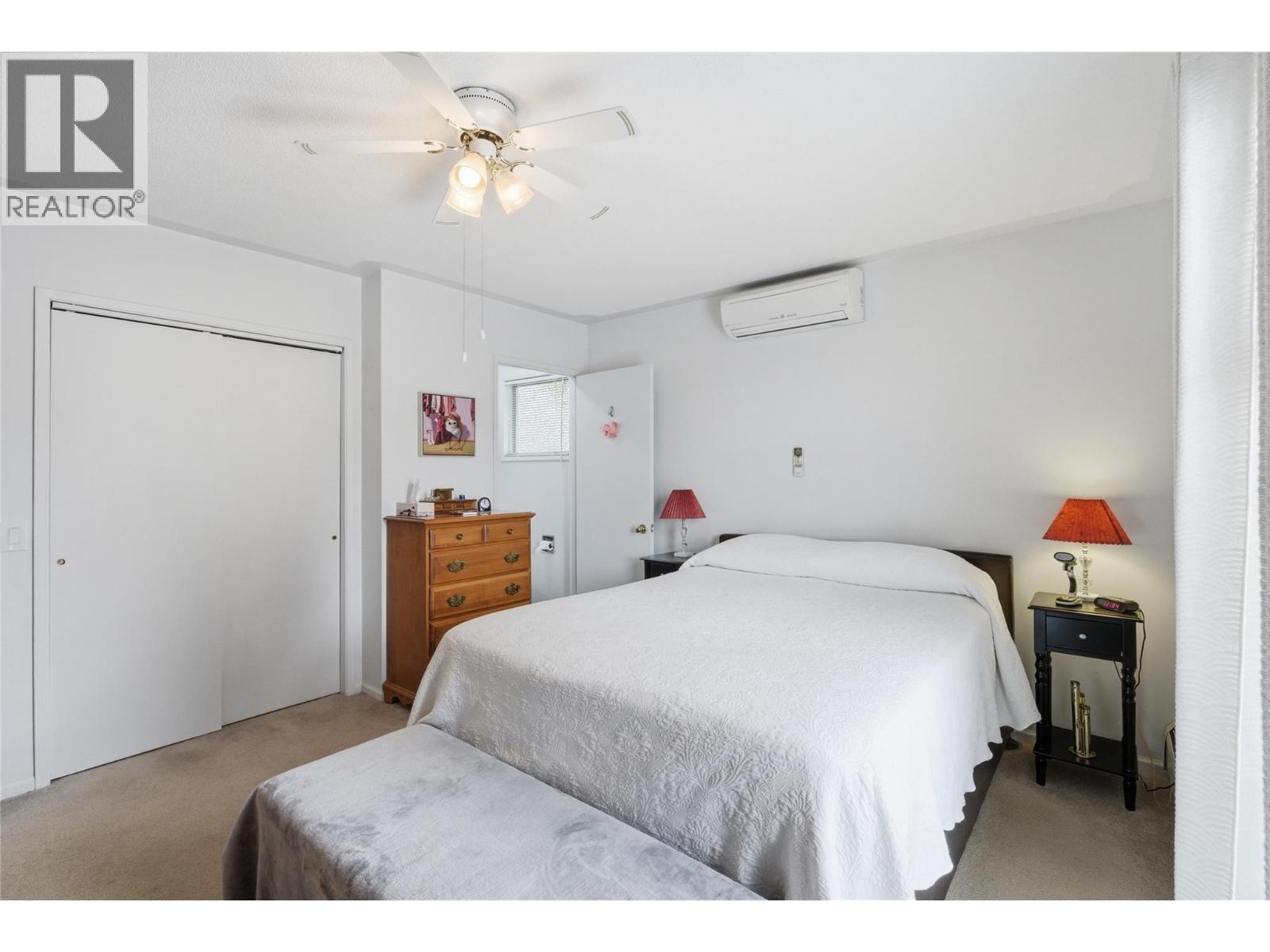 2102 CLAPPERTON Avenue - Image 47