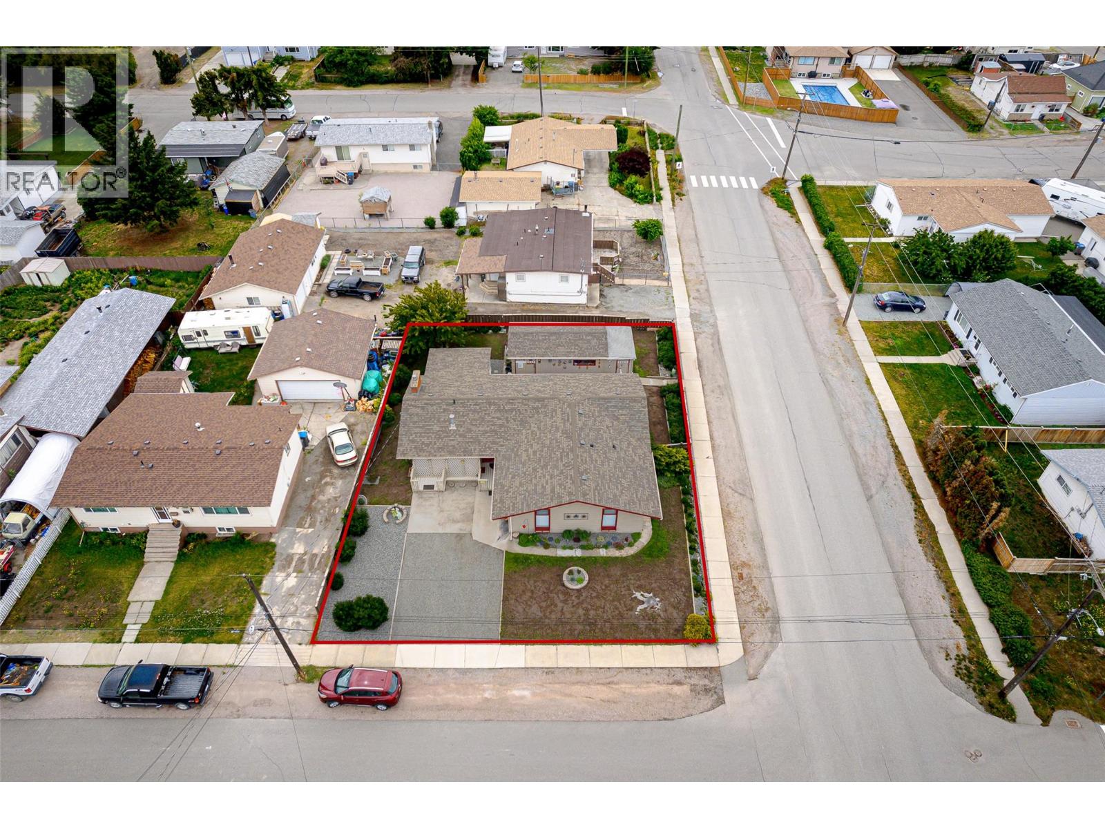 2102 CLAPPERTON Avenue - Image 63