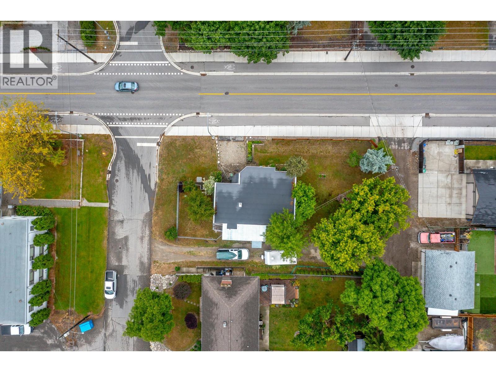 1906 32 Avenue - 45