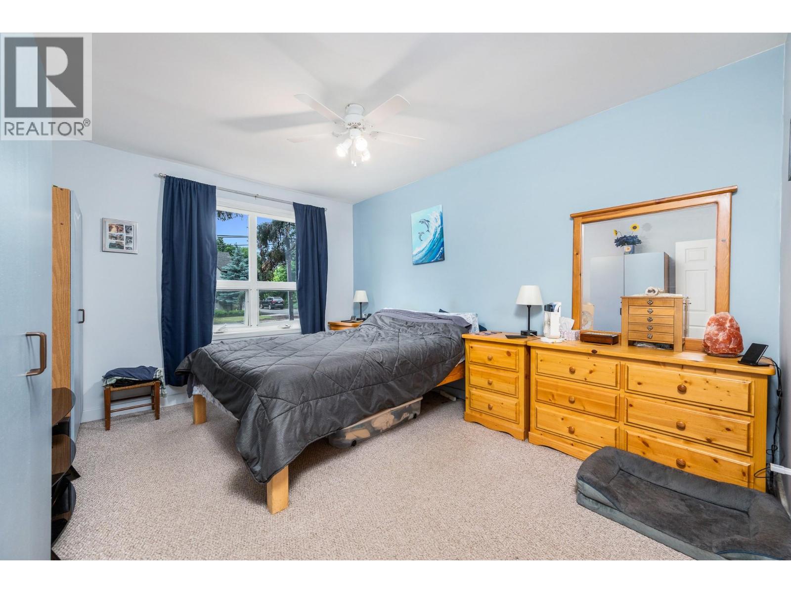 1906 32 Avenue - Image 22