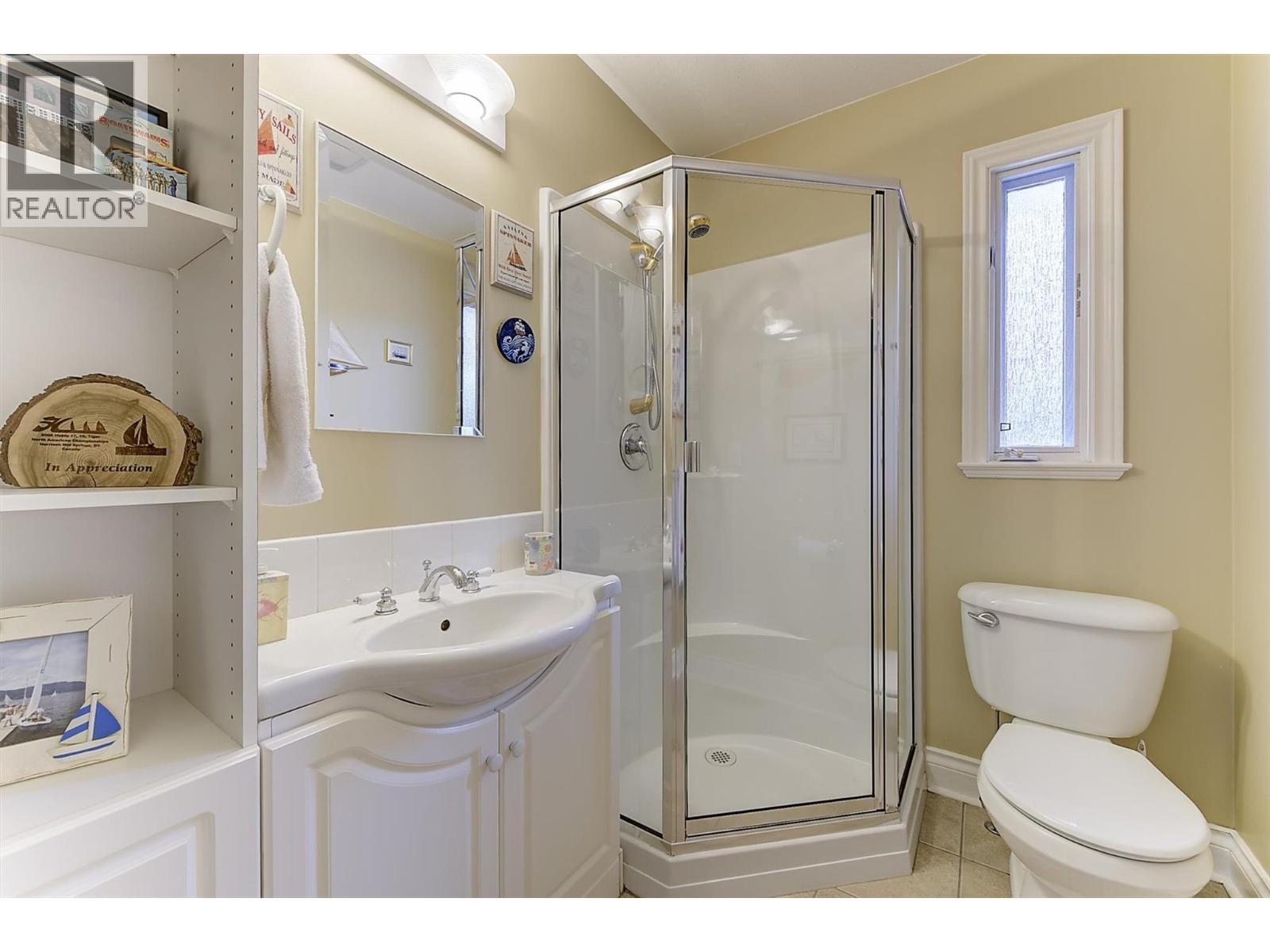  4299 Hobson Road, Kelowna