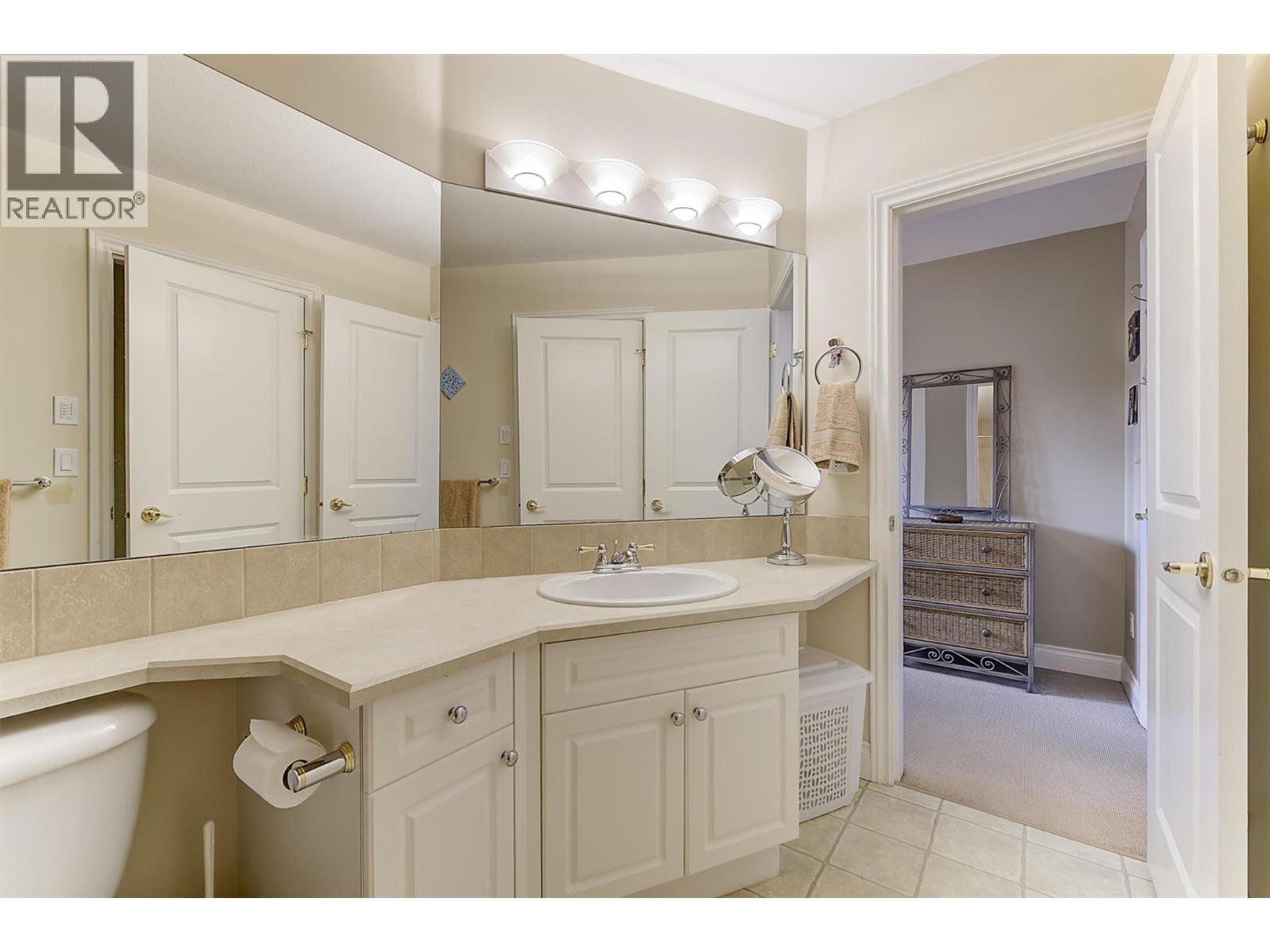  4299 Hobson Road, Kelowna