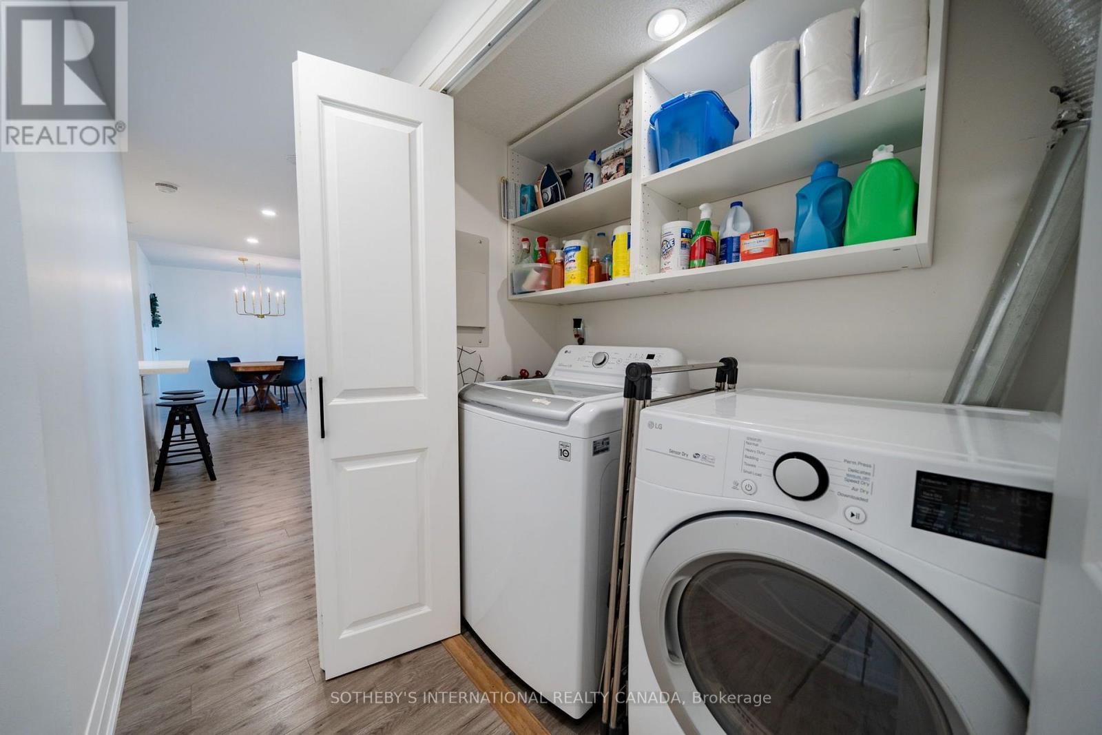 #1110 812 BURNHAMTHORPE ROAD - Image 26