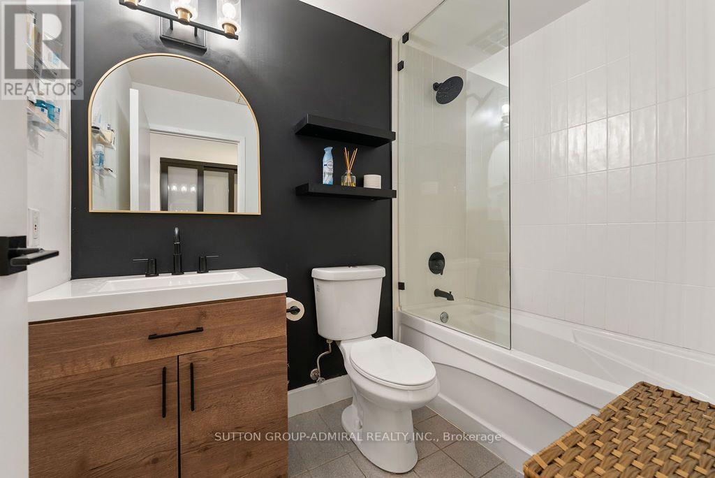 #124 1001 ROSELAWN AVENUE - 12