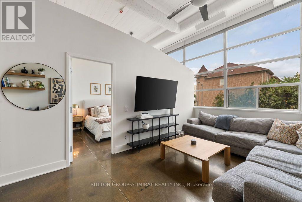 #124 1001 ROSELAWN AVENUE - Image 6