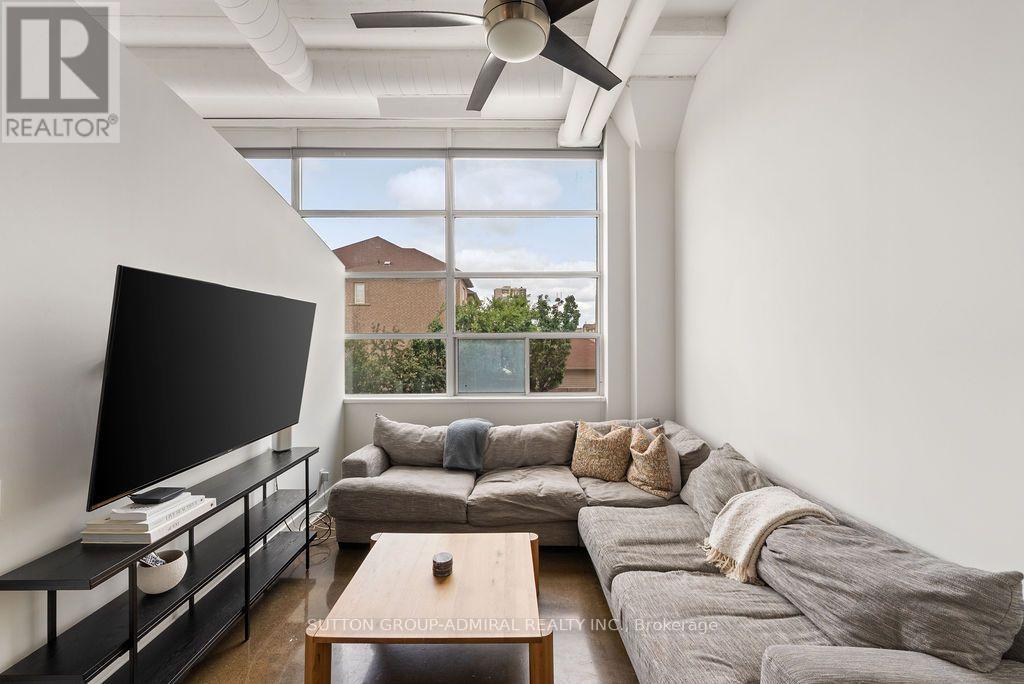 #124 1001 ROSELAWN AVENUE - Image 9