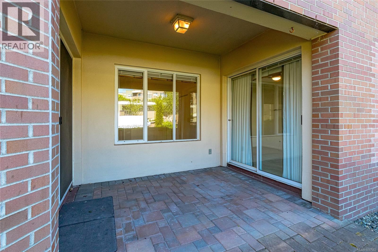 #109 50 Songhees Rd - 23